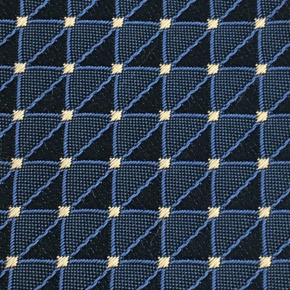 IV FRONT SILK TIE